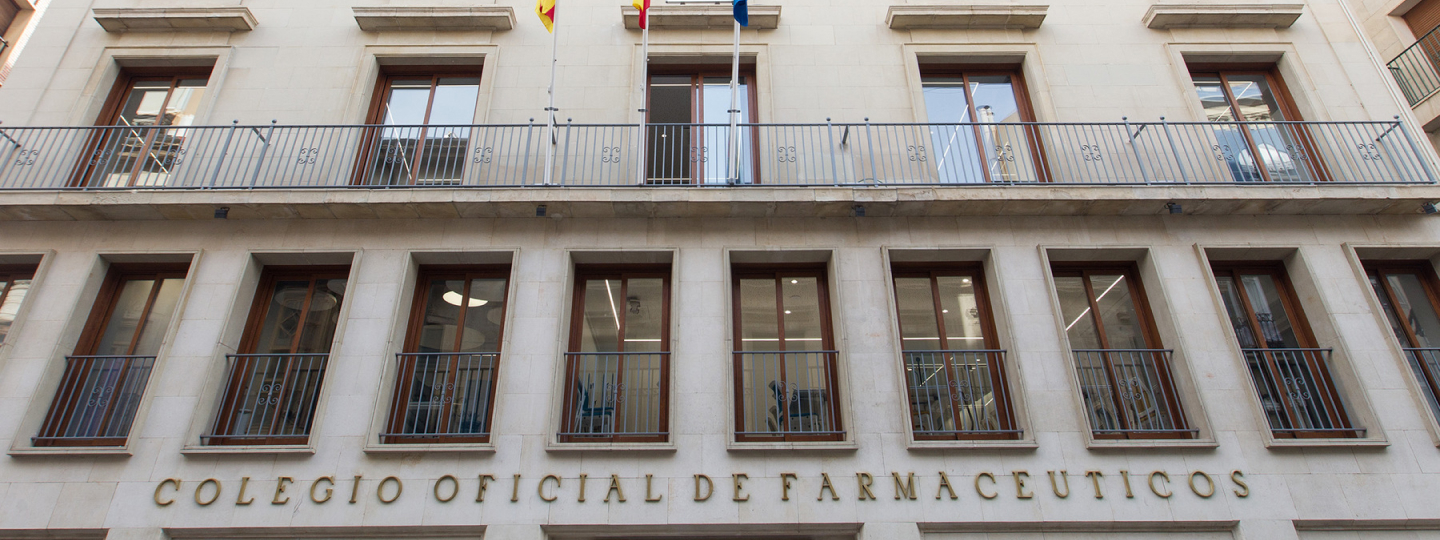 Fachada del Colegio de Farmaceúticos de Alicante